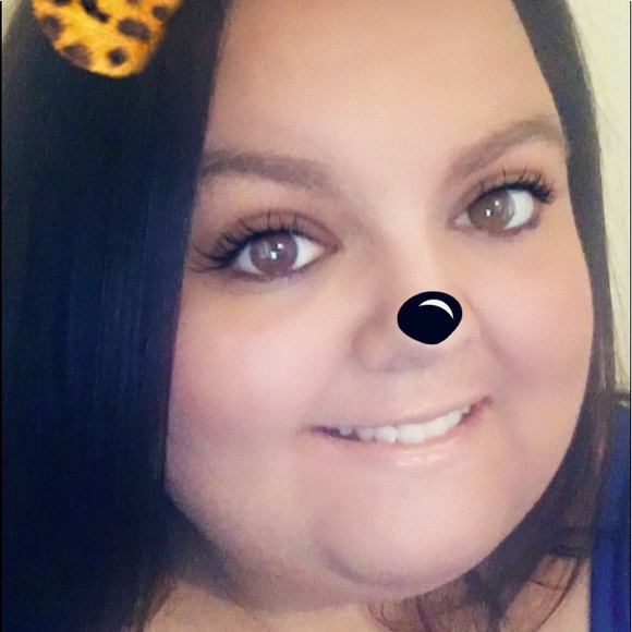 Meet your Posher, Amber - Picture 1 of 1